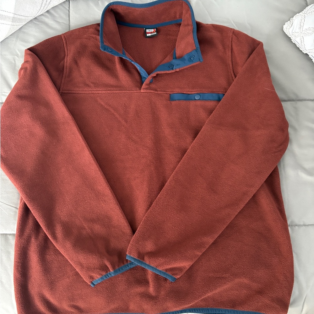 Quarter Button Top